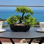 Black Sea Narcissus - Quiet With Amazing Sea View Apartament